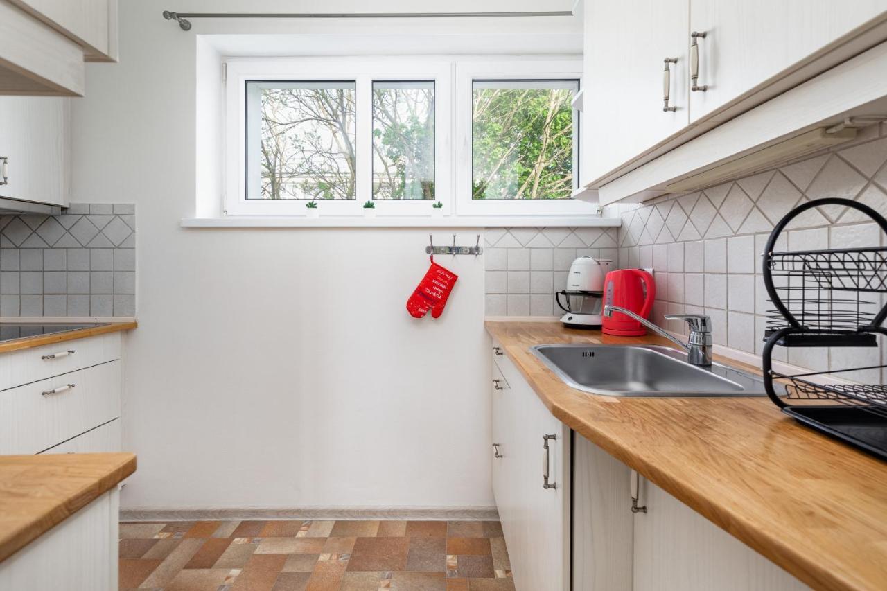 Marynarzy Okretow Pogranicza Apartments By Noclegi Renters Kolobrzeg Exterior photo